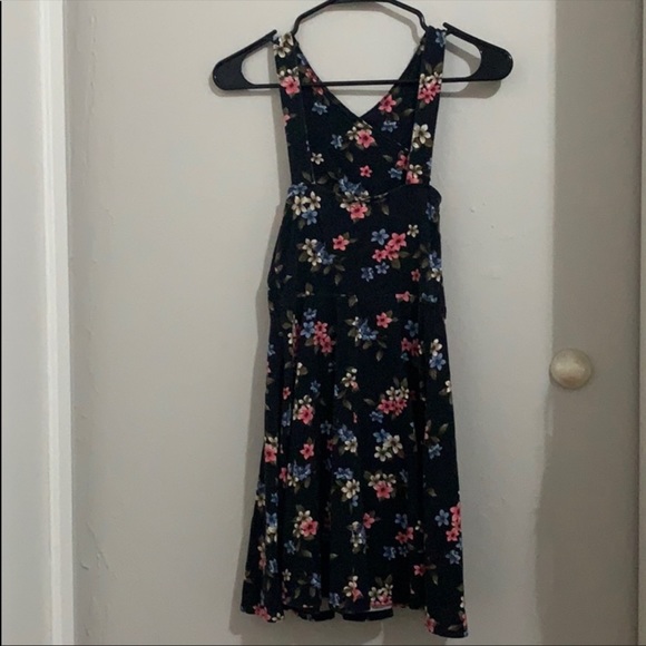 Dark blue floral dress. - Picture 1 of 2